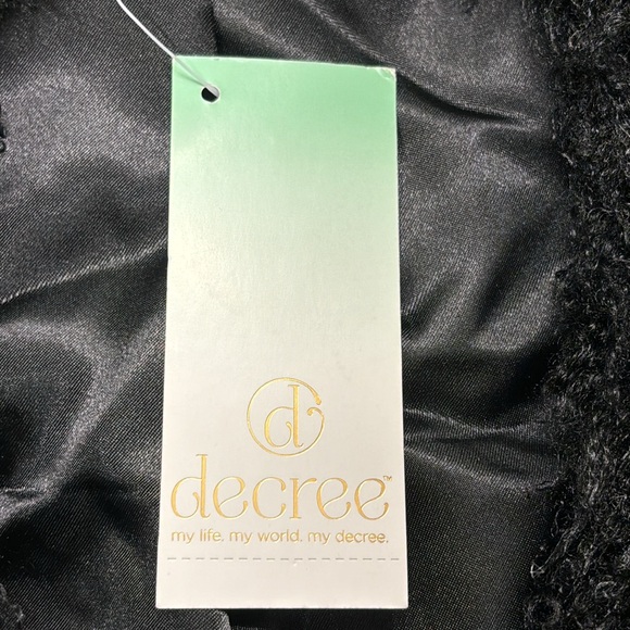 NWT Decree Fluffy Black Vest - Picture 4 of 7